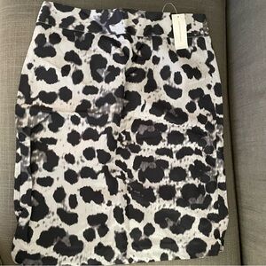 Banana Republic Leopard print black and grey pencil skirt.  Size 8 NWT